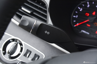 2018款比亚迪宋MAX 1.5T自动智联精英型6座