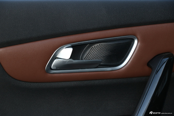 2018款斯威X7 1.5T自动智享型7座