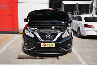 2017款楼兰2.5L自动XL两驱智尚版