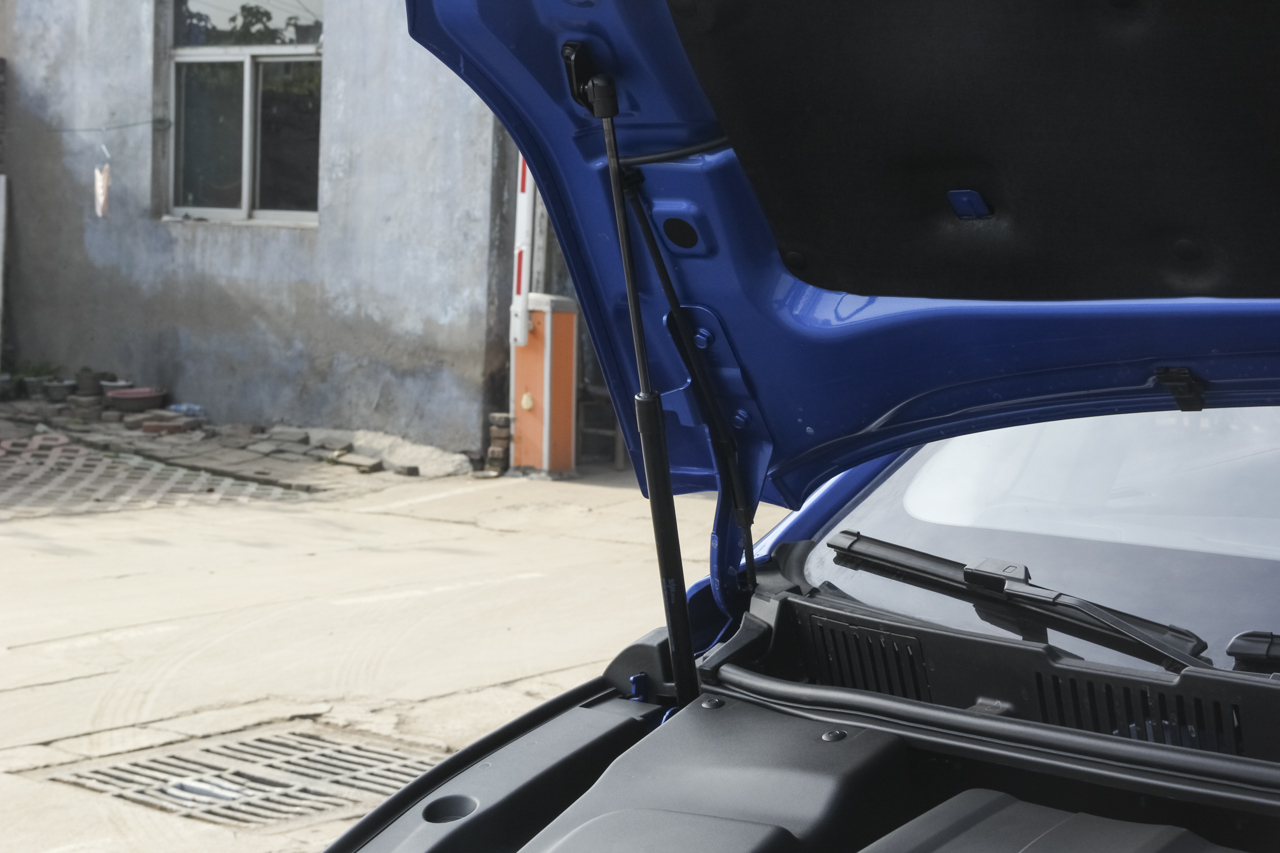 2017款比亚迪宋MAX 1.5T自动互联尊贵型 