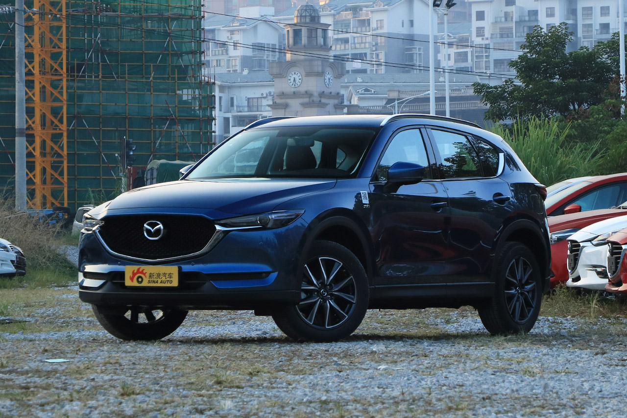 2017款马自达CX-5 2.5L自动两驱智尊型