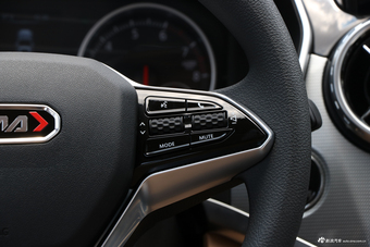 2017款野马T80 1.5T 手动炫动版