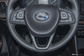 2017款传祺GS3 200T 1.3T自动尊贵版