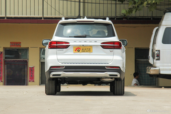 2018款荣威RX8 2.0T自动智联网两驱旗舰版