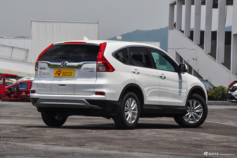 2015款CR-V 2.0L自动两驱风尚版