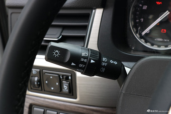 2017款景逸X6 劲享系列1.5T手动尊贵型