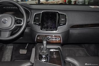 2016款沃尔沃XC90升级版 2.0T自动 T6智雅版