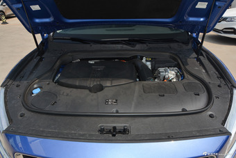 2018款吉利博瑞GE新能源PHEV 耀领版