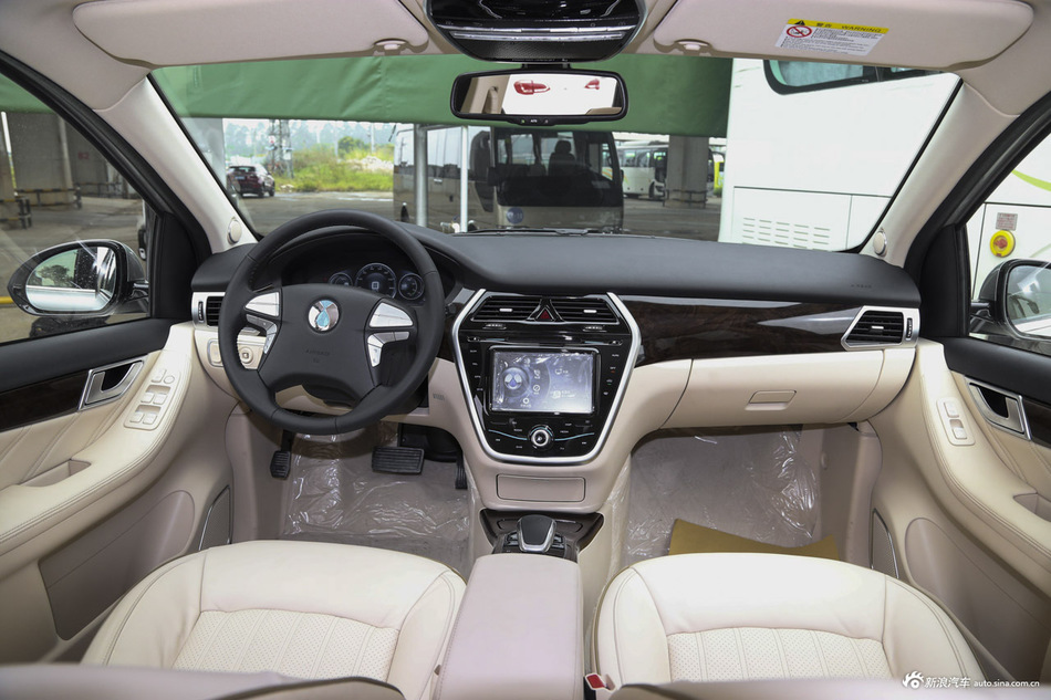 2016款腾势尊贵版