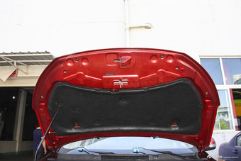 2016款瑞虎3 1.6L手动智尚版