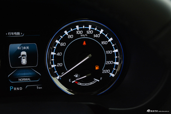 2017款长安CS95 2.0T自动两驱智远版