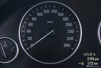 2014款宝马X3 2.0T自动xDrive28i X设计套装