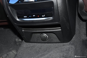 2019款宝马X4 2.0T自动xDrive25i M运动套装