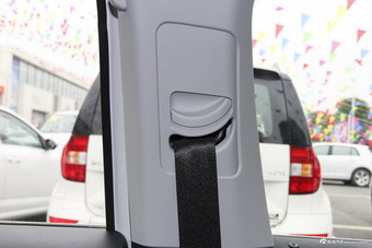 2018款明锐1.2T TSI230 DSG舒适版 