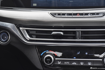 2018款逸动高能版1.6L GDI手动先锋型 