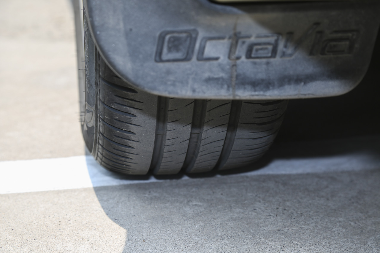 2016款明锐 1.6L手动智行版 流光金