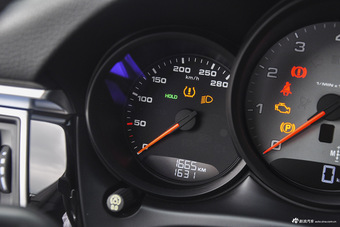 2016款保时捷Macan S 3.0T自动