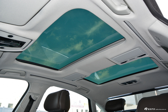 2018款奥迪A8L 3.0T自动55 TFSI quattro豪华型