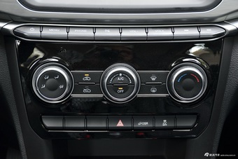 2017款哈弗H2 1.5T自动两驱尊贵型蓝标