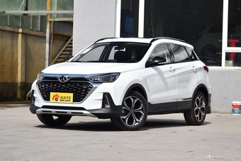 2018款北汽绅宝智行1.5T自动精英版