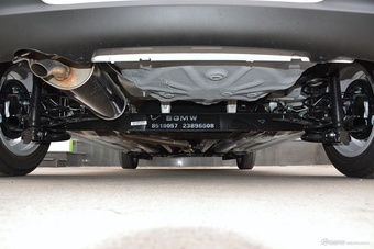 2016款宝骏310 1.2L手动时尚型