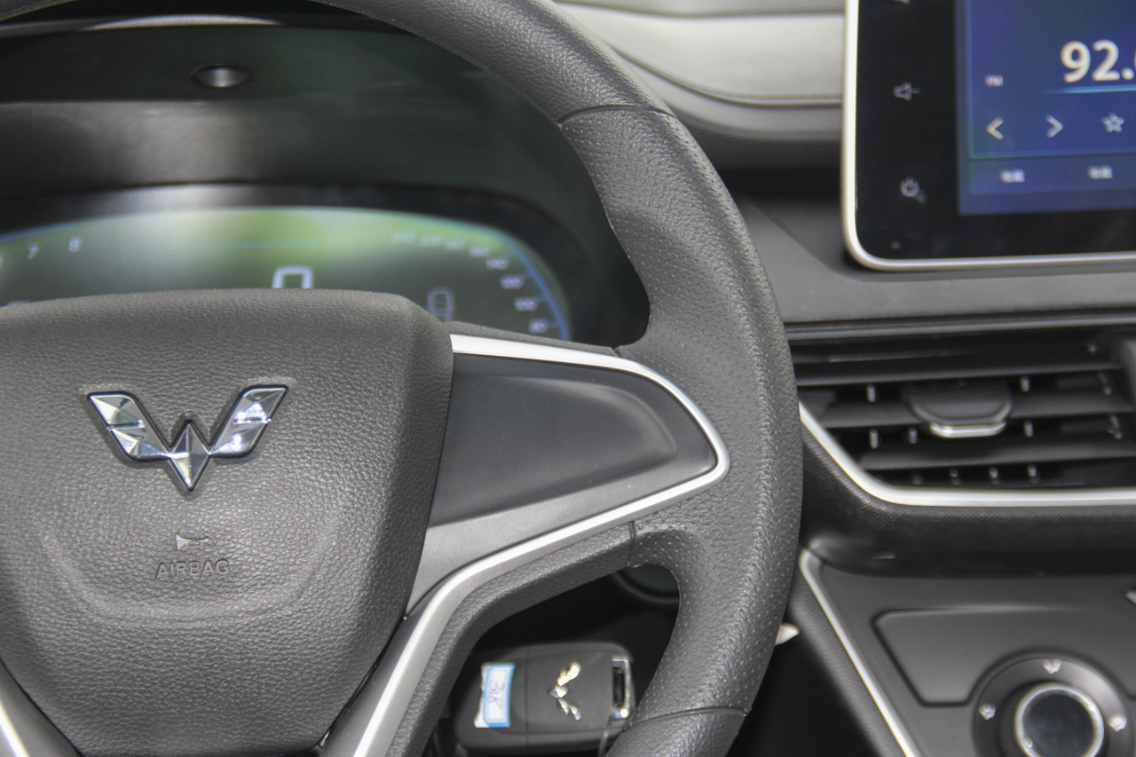 2018款五菱宏光S3 1.5L手动舒适型