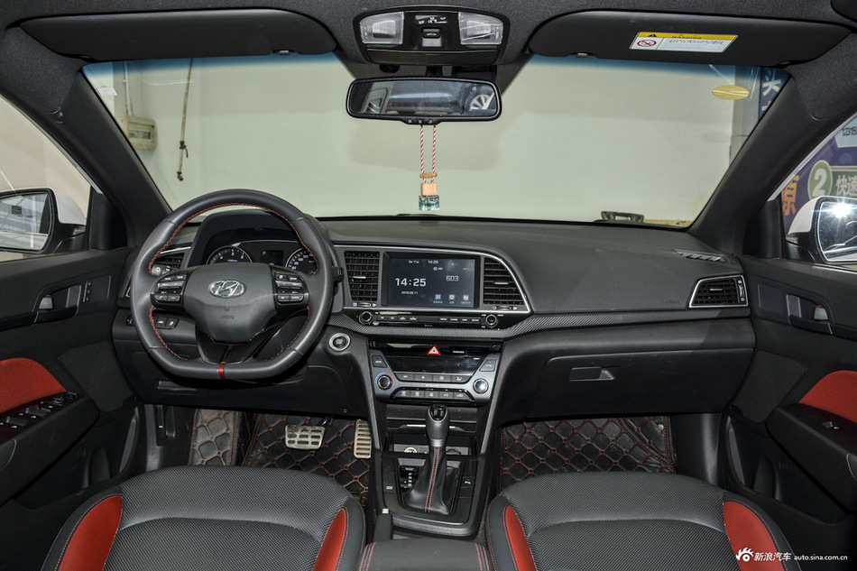 2016款领动 1.4T自动炫动旗舰型