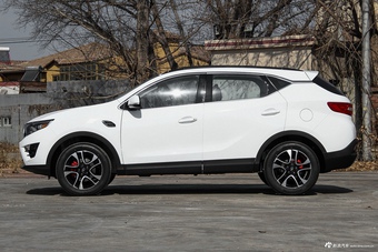 2017款DX7 2.0T手动运动豪华型