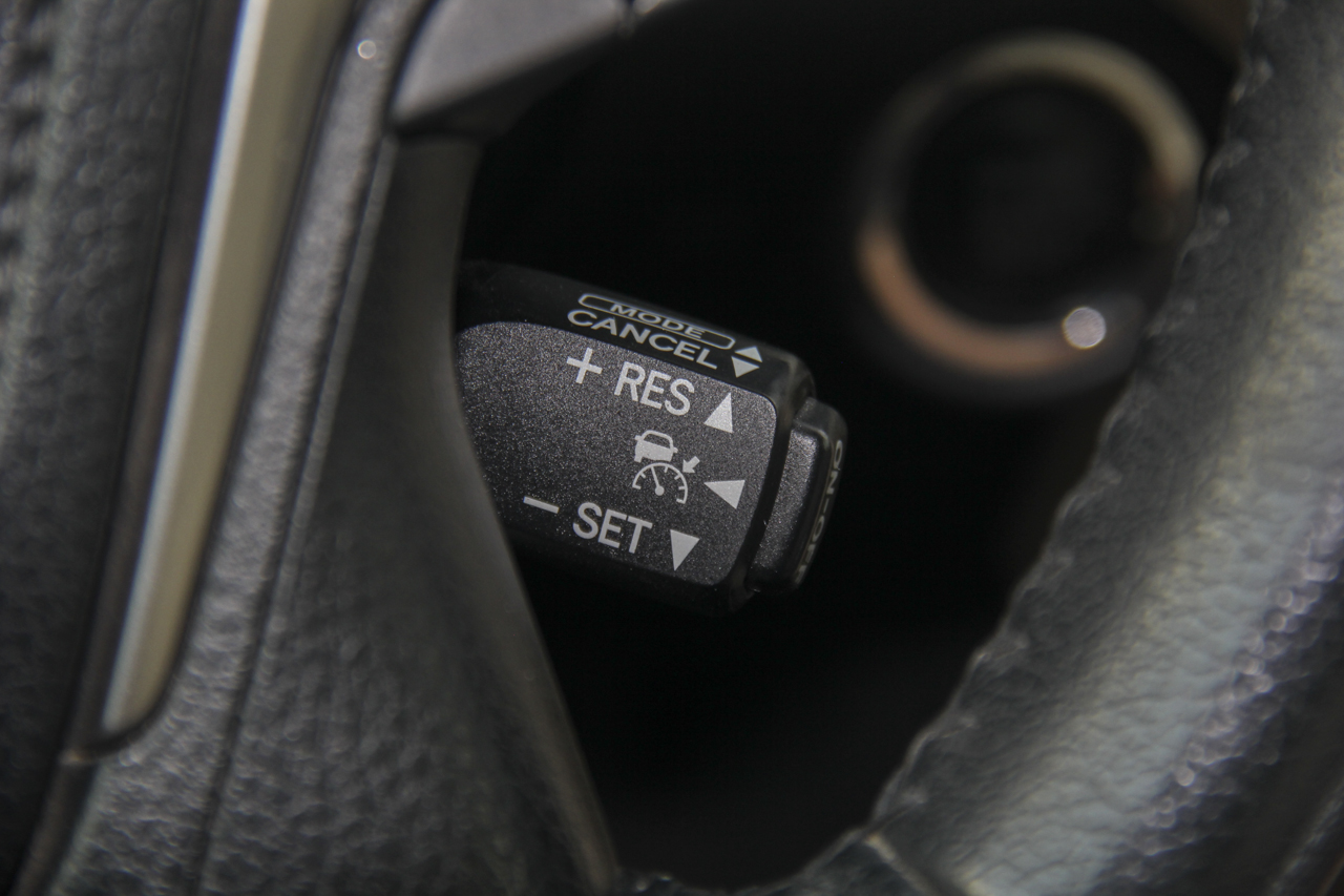 2018款皇冠2.0T自动尊享版