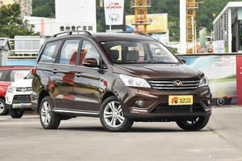 2016款北汽幻速H3F 1.5L手动尊贵型7座