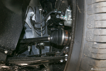  2019款奔腾X40 1.6L自动豪华型