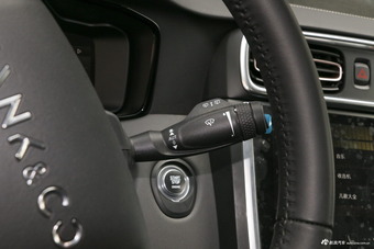 2017款领克01 2.0T自动两驱型版