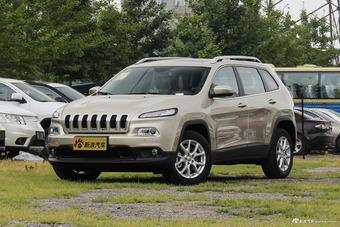 2016款自由光2.0L自动优越版图片