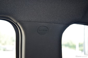 2016款DX7 1.5T自动白骑饰