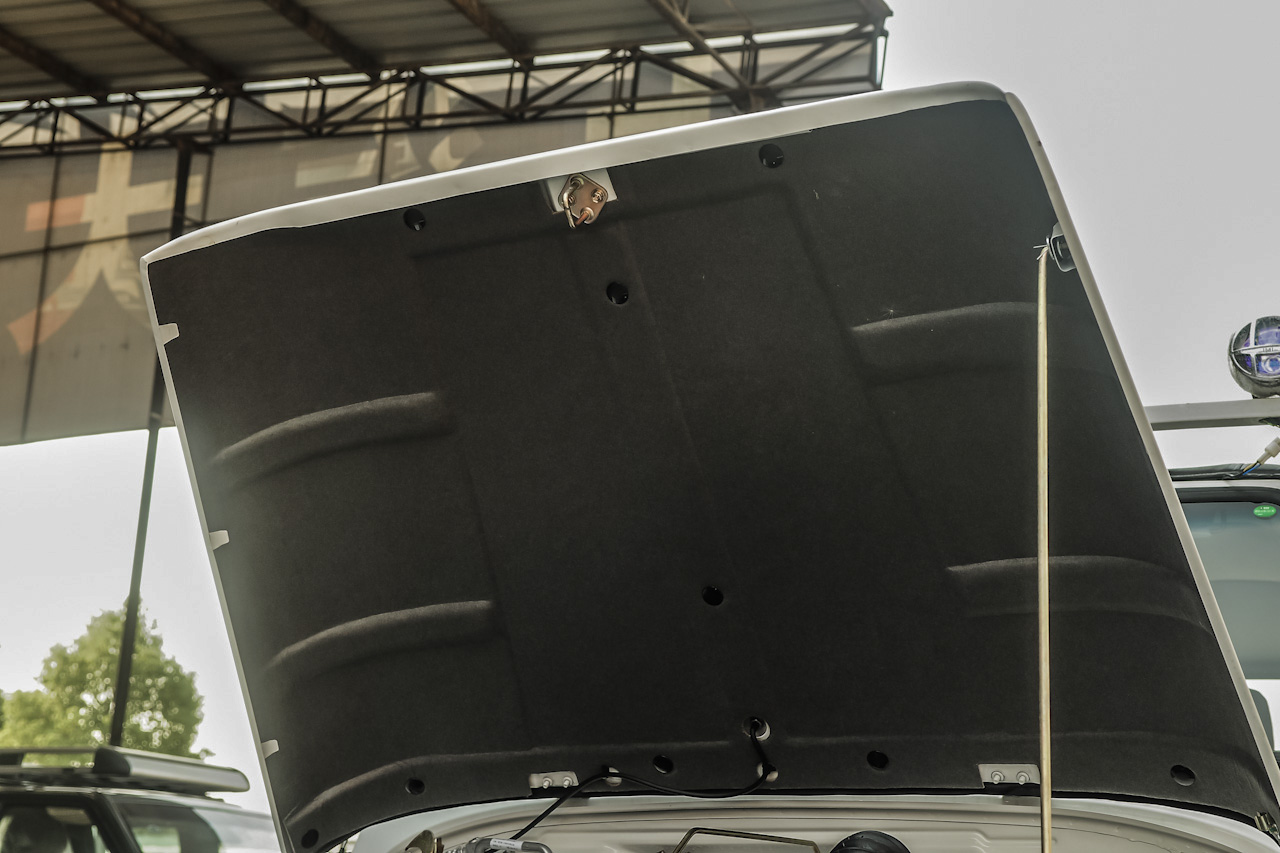 2016款战旗2.0L手动CK豪华型 国V