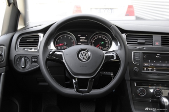 2017款高尔夫1.4T自动舒适百万辆纪念版230TSI