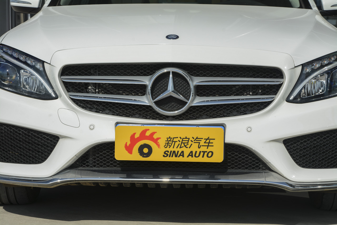 2017款改款奔驰C级C200L 2.0T自动