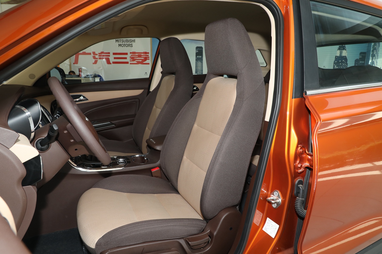 2017款猎豹CS9 1.5L手动舒适型