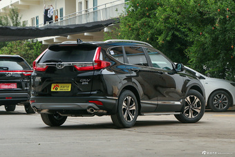 2017款CR-V 1.5T 240TURBO自动两驱风尚版