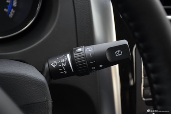 2016款风行SX6 1.6L自动豪华型