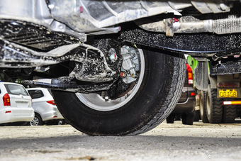 2016款瑞迈2.8T手动两驱豪华款