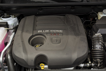 2016款长安CS75 1.8T自动尊贵型国5