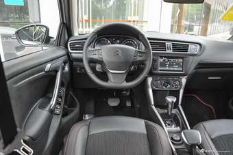 2017款雪铁龙C3-XR 230THP自动先锋型