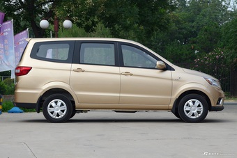 2015款福瑞达M50 1.4L手动公务舱K14B-F