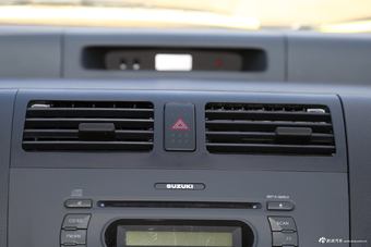 2013款雨燕1.5L自动20周年限量版