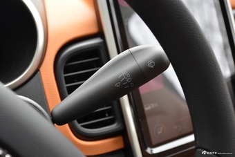 2018款奇瑞eQ1智炫版4座