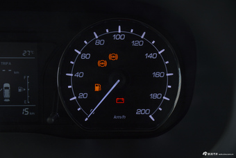 2018款欧尚X70A 1.5L手动精英型