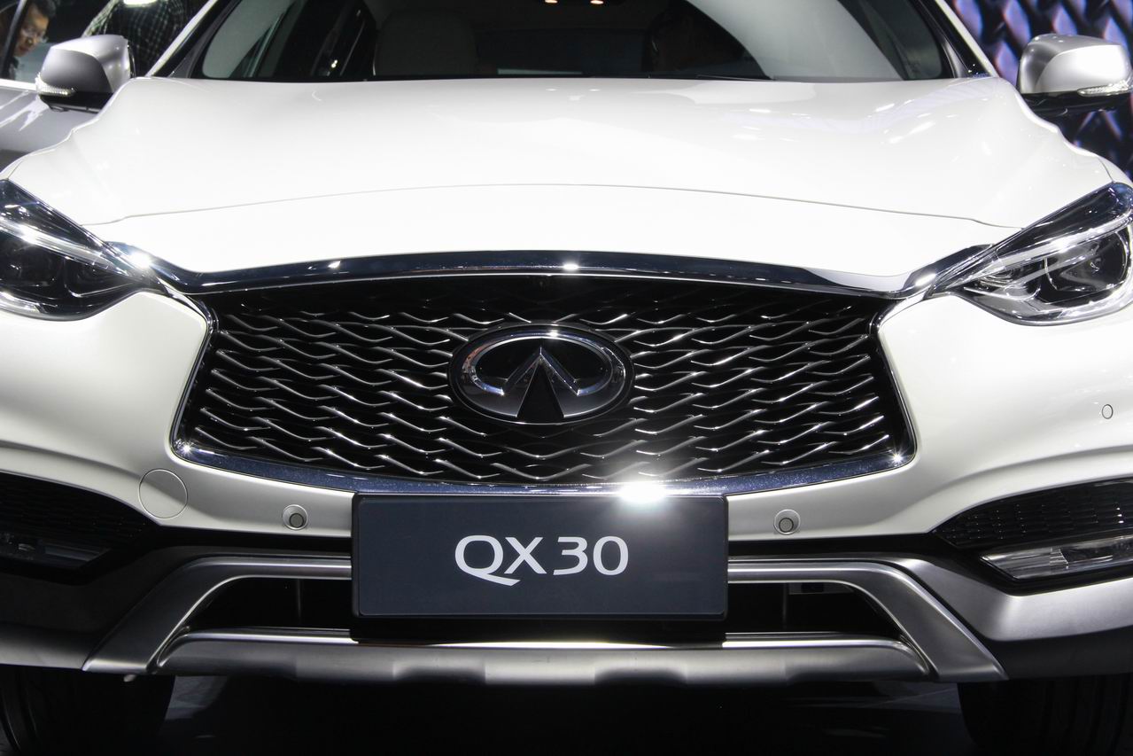 英菲尼迪qx30
