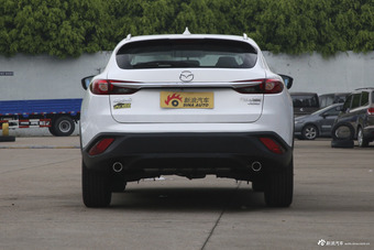 2018款马自达CX-4 2.5L自动四驱蓝天激情版