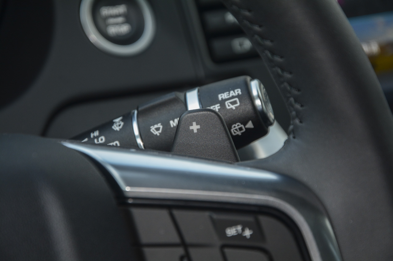 2018款发现神行2.0T自动HSE